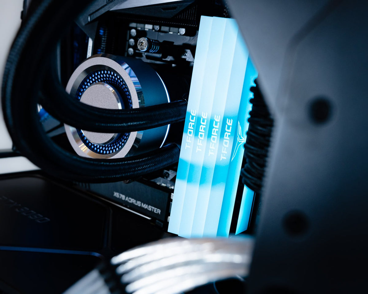 Ice-blue memory and cooling